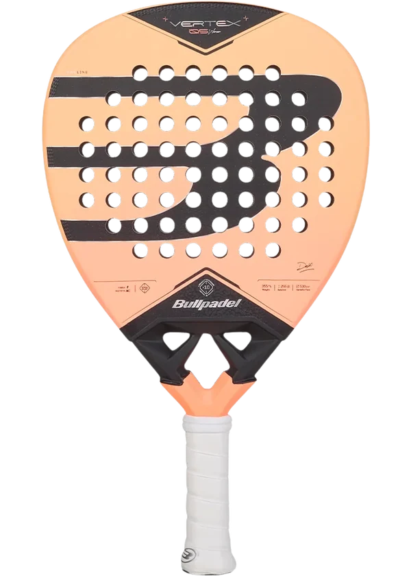 Pala de pádel Bullpadel Vertex 05 W 27, forma diamante, caras Fibrix